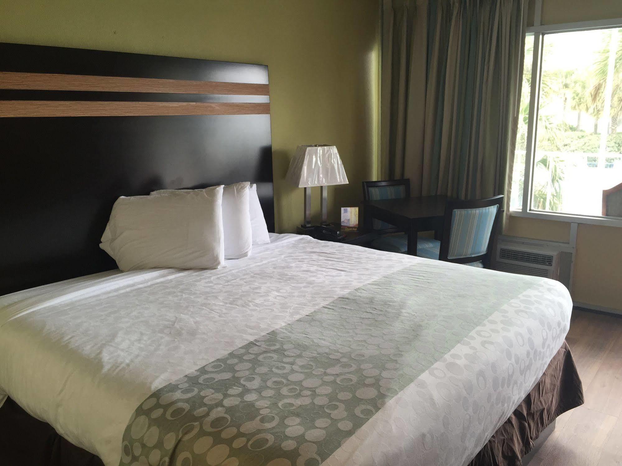 Blu Atlantic Hotel & Suites Myrtle Beach Exterior foto